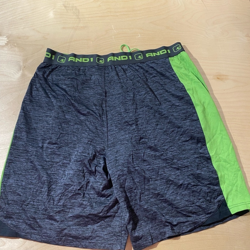 AND1 Men's Gray and Green Athletic Shorts 3 XL (HP) - Picture 8 of 9